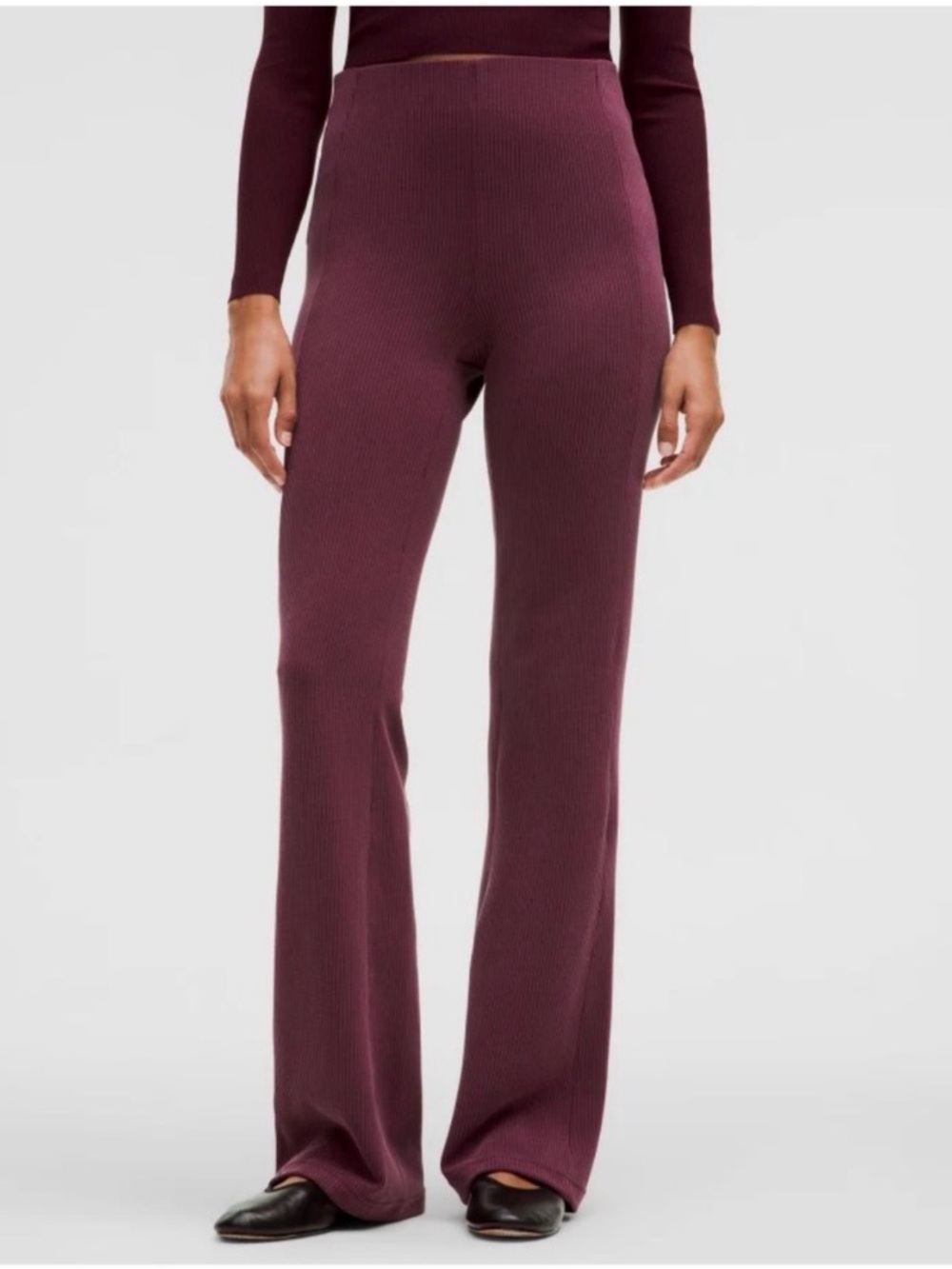 Lululemon Ribbed Softstreme Flared Pant Plum Size 4